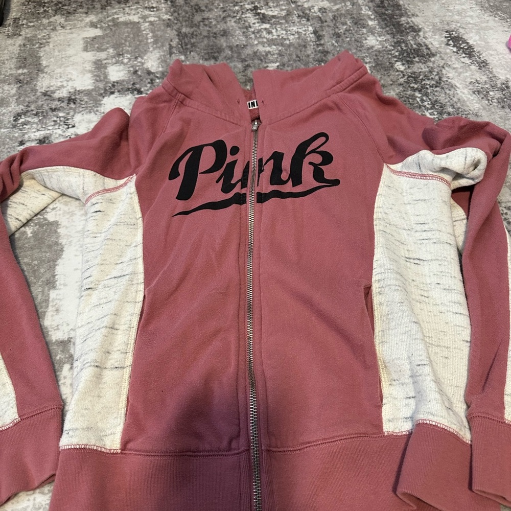 💕Victoria's Secret Pink Hoodie with Zip💕